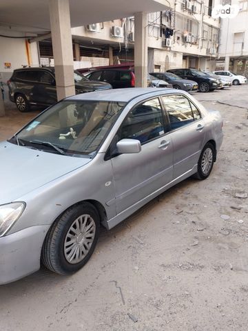 מיצובישי לנסר