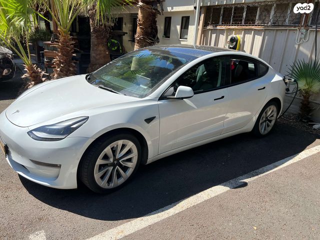 טסלה מודל 3