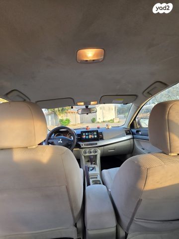 מיצובישי לנסר