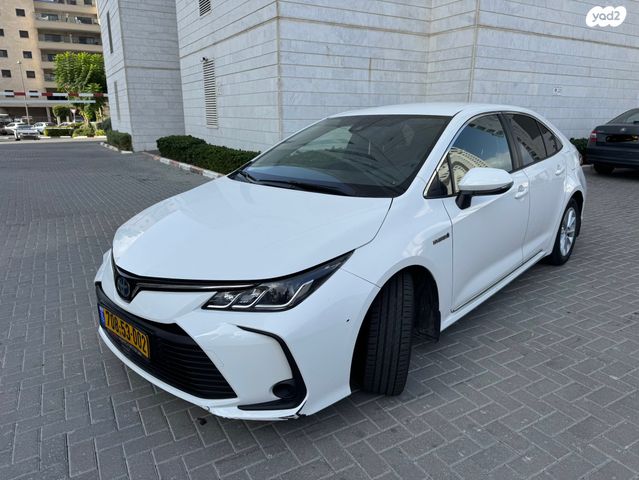 מודעת רכב טויוטה קורולה