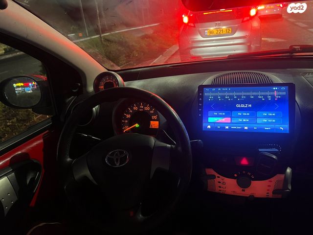 מודעת רכב טויוטה אייגו