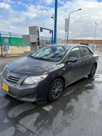 טויוטה קורולה