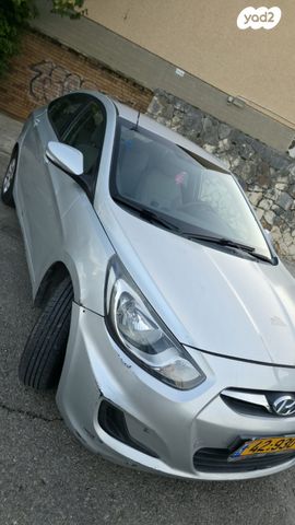 יונדאי אקסנט i25