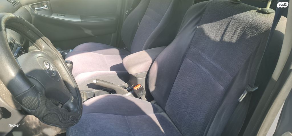 טויוטה קורולה