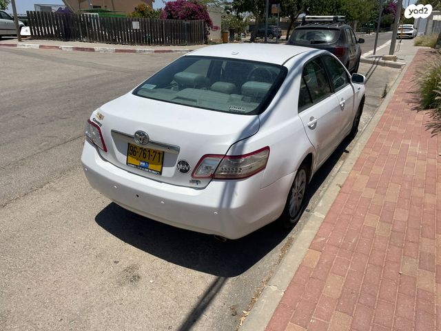 מודעת רכב טויוטה קאמרי