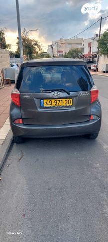 מודעת רכב טויוטה ורסו-S