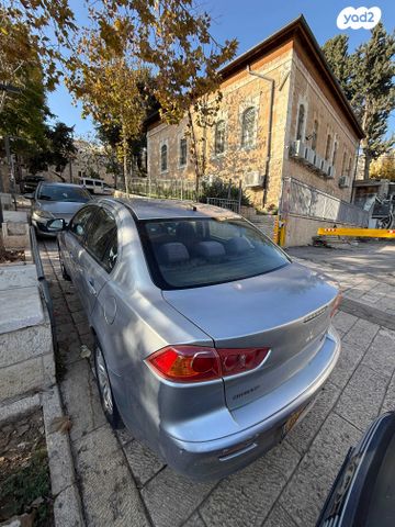 מיצובישי לנסר