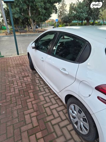מודעת רכב פיג'ו 208