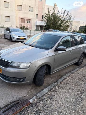 סקודה ראפיד