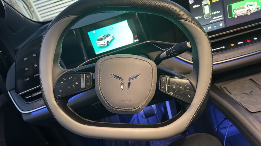 מודעת רכב הונגצ'י EHS7