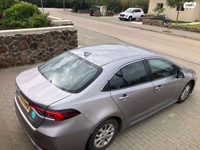 מודעת רכב טויוטה קורולה