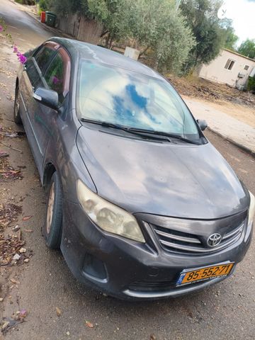 מודעת רכב טויוטה קורולה