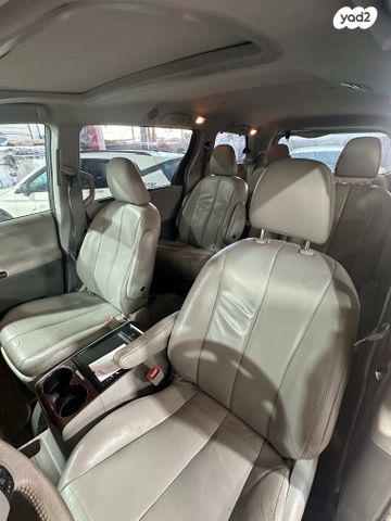 טויוטה סיינה