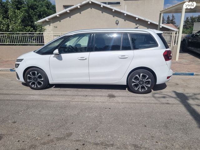 מודעת רכב סיטרואן C4 פיקאסו