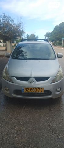 מודעת רכב מיצובישי גרנדיס