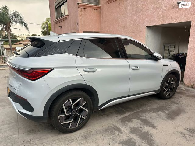 בי.ווי.די אטו 3