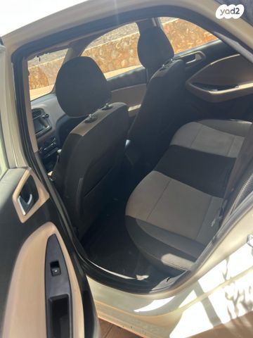 מודעת רכב יונדאי i20