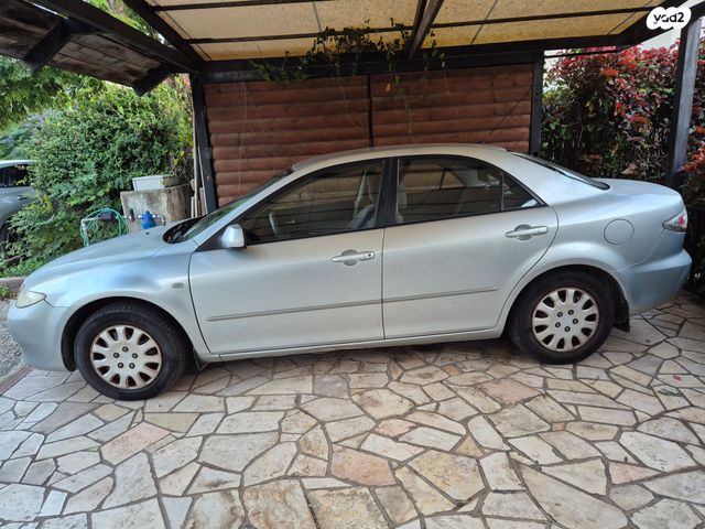 מודעת רכב מאזדה 6