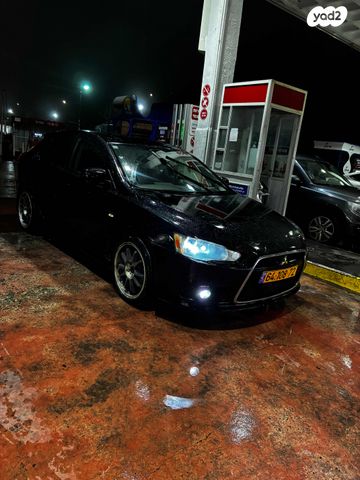 מודעת רכב מיצובישי לנסר