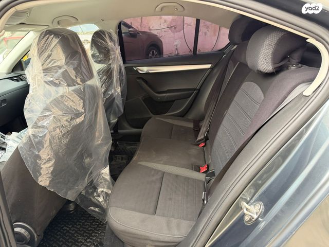 סקודה אוקטביה 