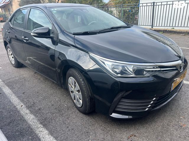 טויוטה קורולה