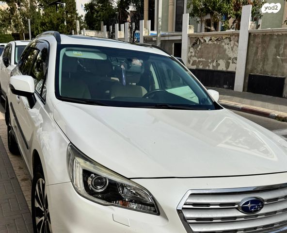 סובארו אאוטבק