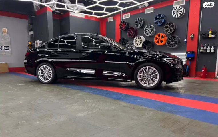 מודעת רכב ב מ וו סדרה 3