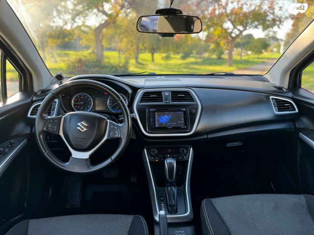 סוזוקי קרוסאובר