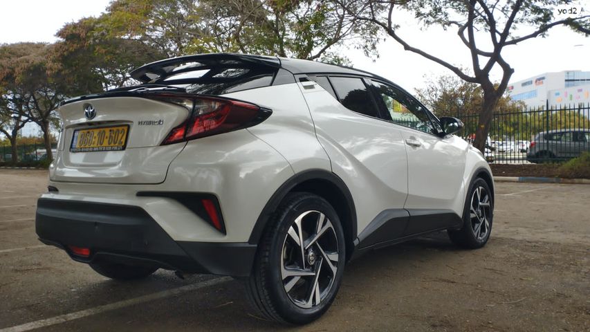 טויוטה C-HR