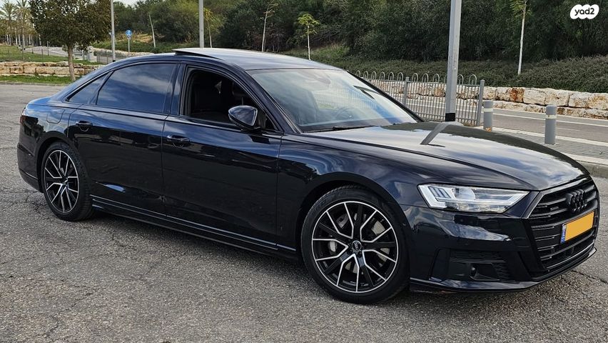 מודעת רכב אאודי A8