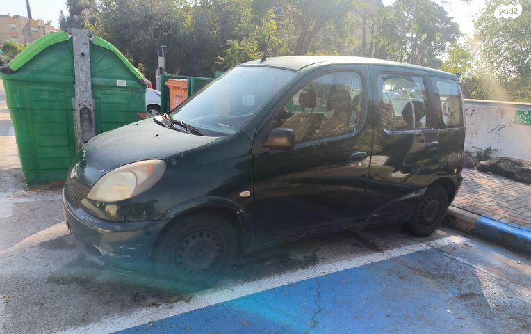 מודעת רכב טויוטה יאריס