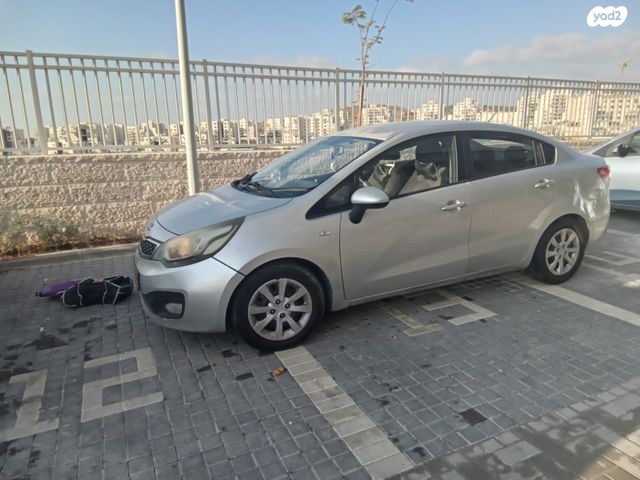 מודעת רכב קיה ריו