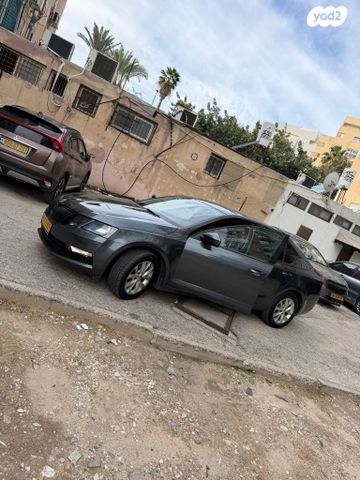 סקודה אוקטביה 