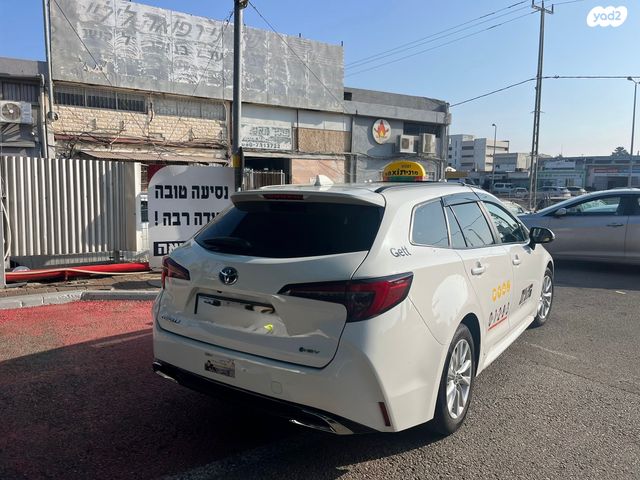 טויוטה קורולה