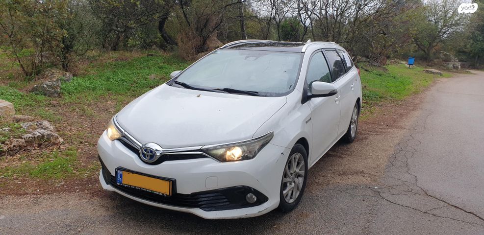 מודעת רכב טויוטה אוריס