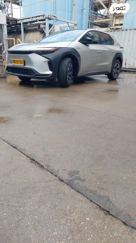 מודעת רכב טויוטה bZ4X