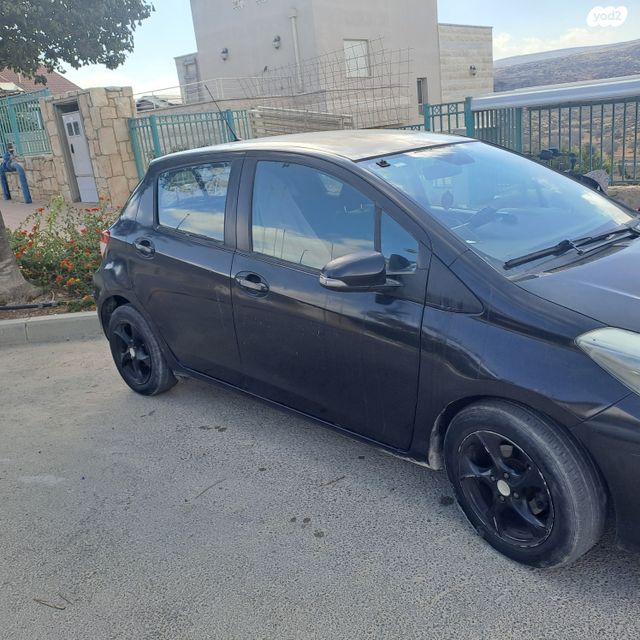 מודעת רכב טויוטה יאריס