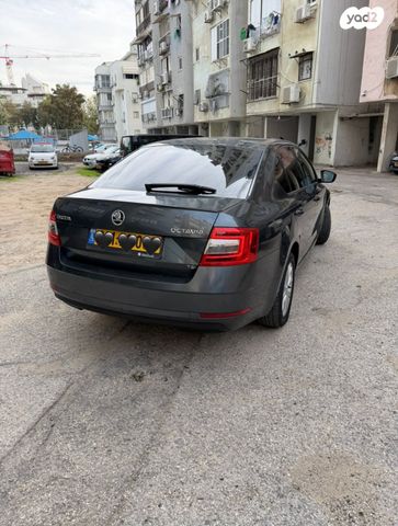 סקודה אוקטביה 