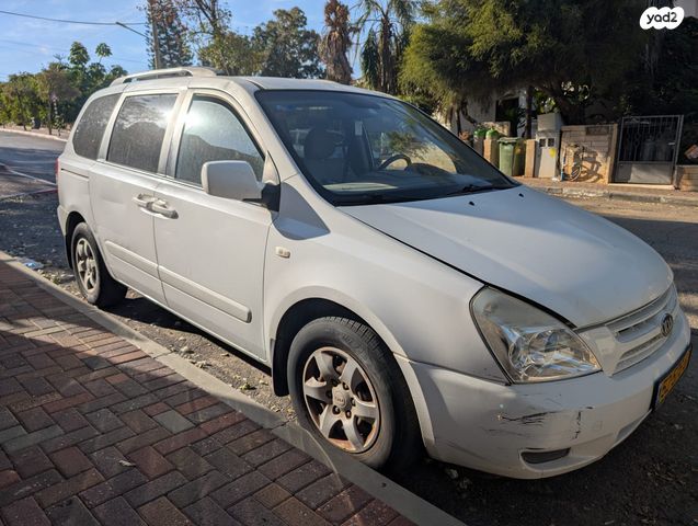 מודעת רכב קיה קרניבל