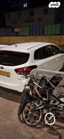 מודעת רכב קיה קארנס