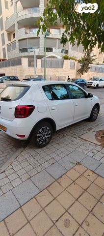 מודעת רכב דאצ'יה סנדרו