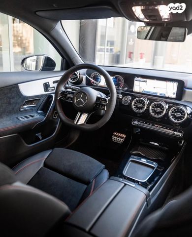 מרצדס-בנץ A-class