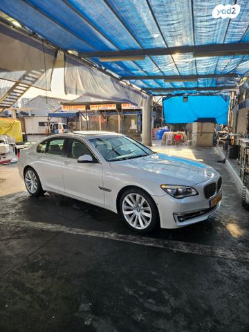 מודעת רכב ב מ וו סדרה 7