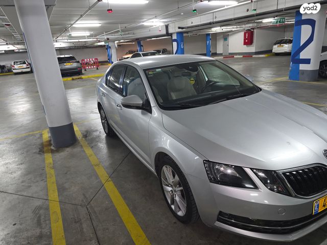 סקודה אוקטביה