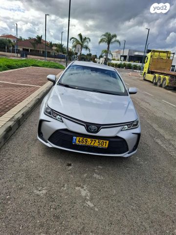 מודעת רכב טויוטה קורולה