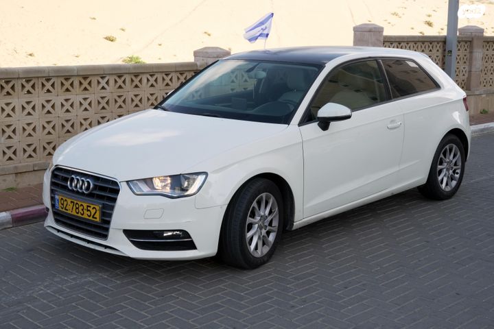 מודעת רכב אאודי A3