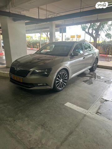 סקודה סופרב