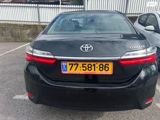 טויוטה קורולה