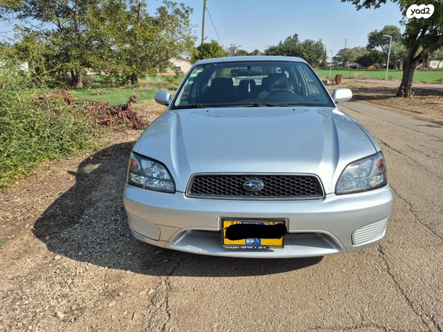 סובארו B4/לגאסי