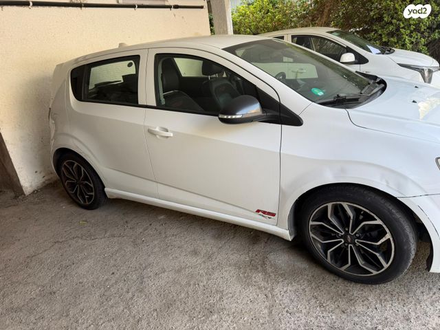 שברולט סוניק